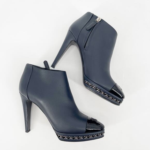 Chanel EU 38 Navy Leather Ankle Boots Patent Cap Toe Chain Platform Booties - Picture 3 of 14
